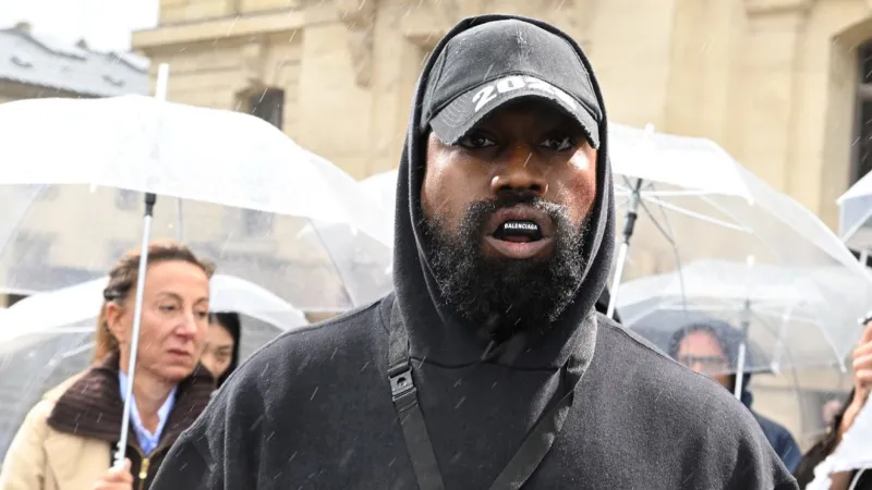Mayor Jones urges cancelation of planned Kanye West show at city-funded Alamodome