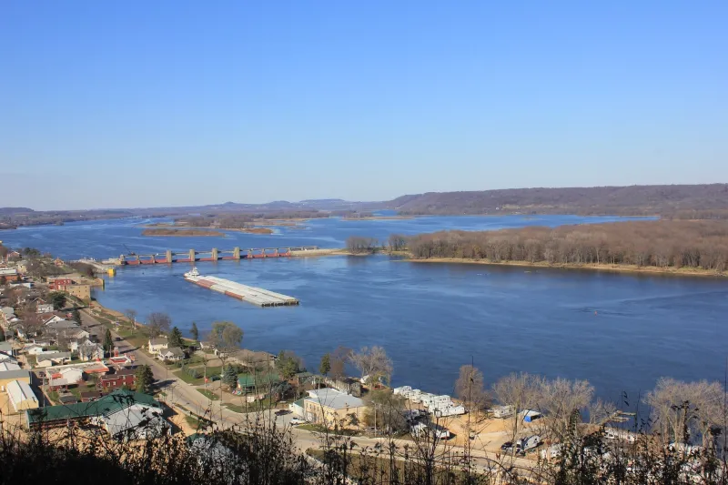 Covered Barge Fleet Shrinks As Grain Movement Slows
