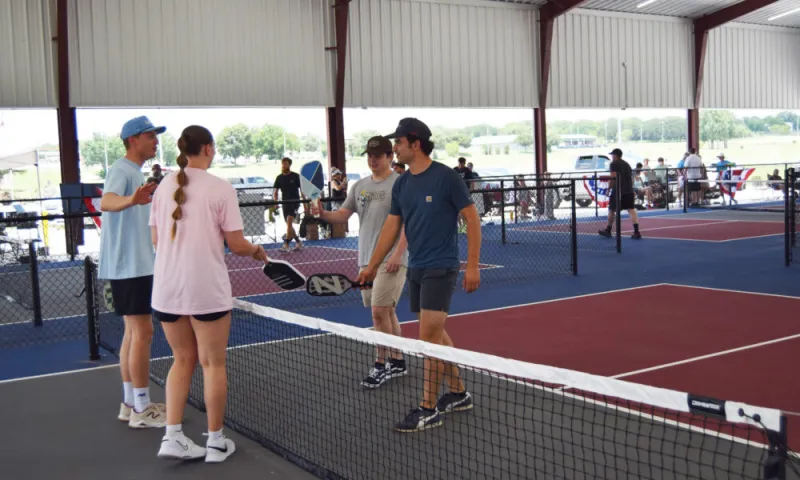 Sports, cookoff, barrels kick off Jim Bowie Days