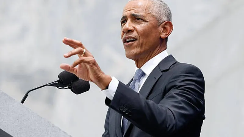 Obama praises Spurs' young core, calls Castle and Harper "tough" alongside Wembanyama
