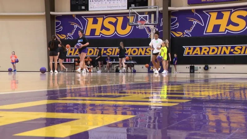 HSU Cowgirls welcome future stars to youth basketball camp