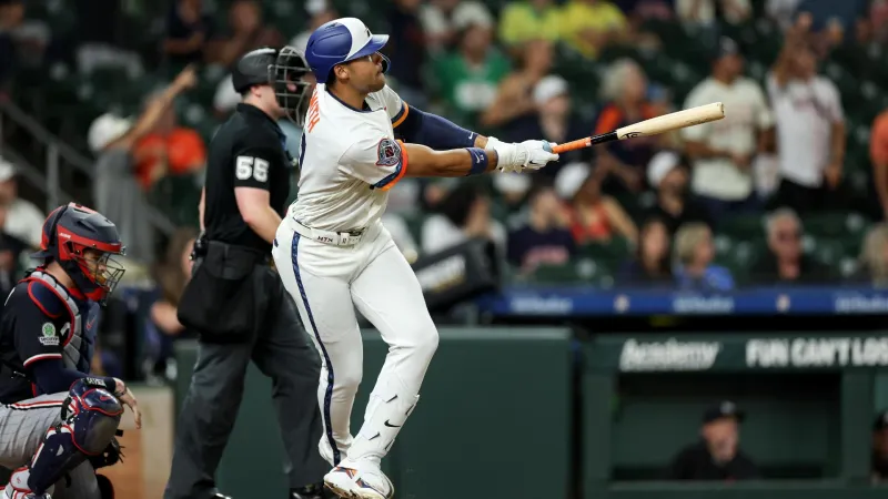 Twins hit 3 homers to back Matthews, then hold off Astros rally in ...