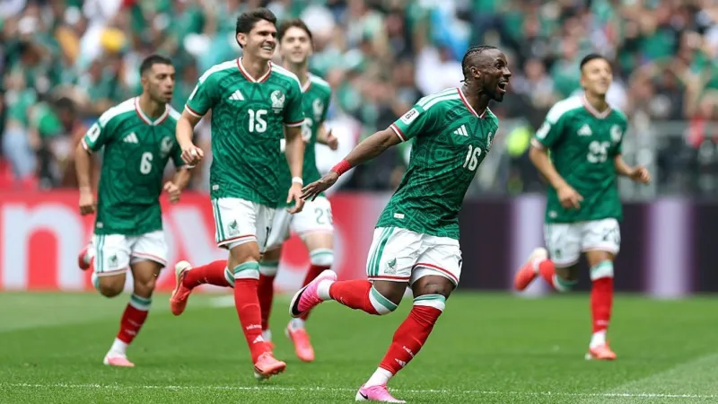 Where to watch Mexico vs. Ecuador in San Antonio Tonight