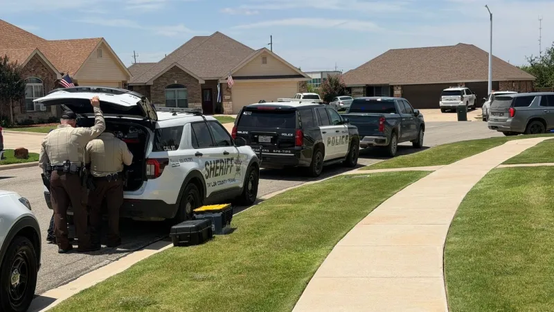 BREAKING: Armed and dangerous suspect on the run after pursuit through South Abilene