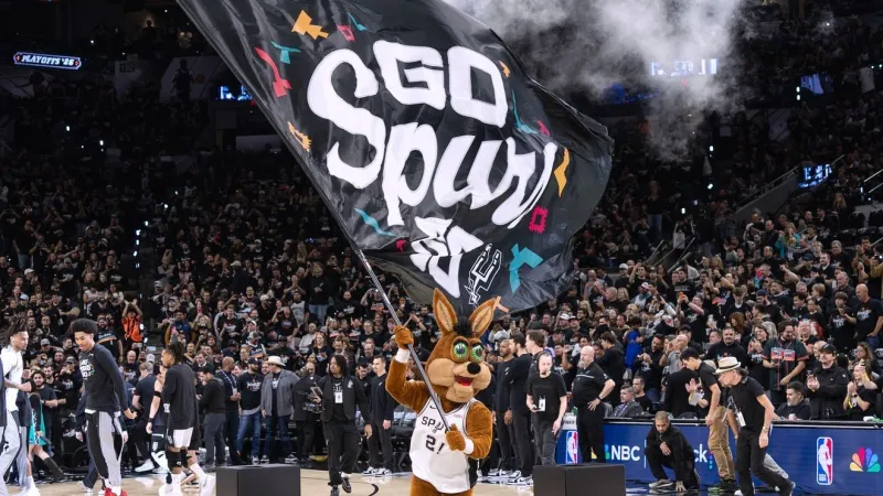 POLL: Should the Spurs play additional home games outside the Frost Bank Center?