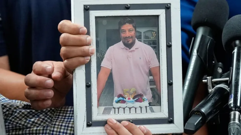 Illegal immigrant killed by ICE agent in Houston was not intended target, lawmaker says