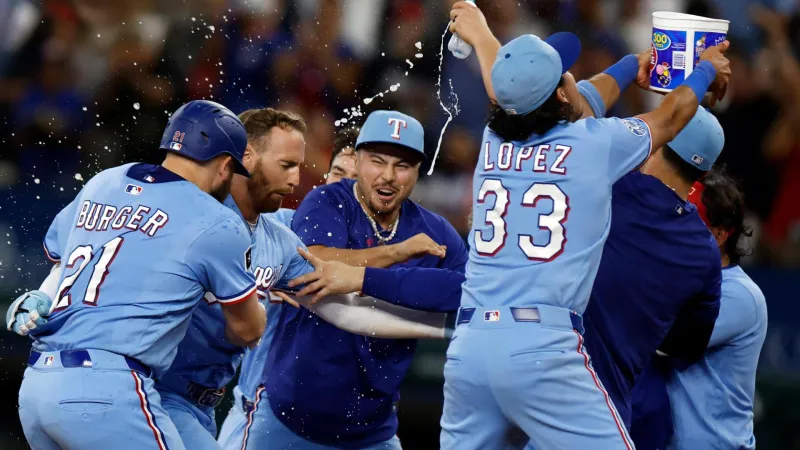 Nimmo's walk-off single gives Rangers 6-5 win over Astros and winni...