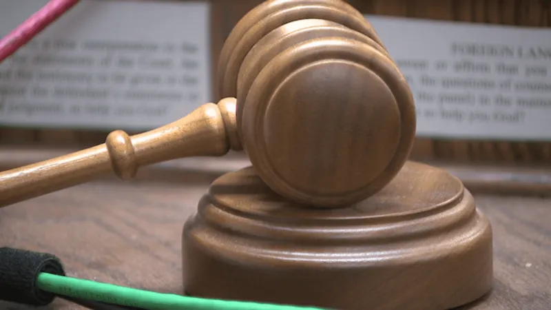 'Those cards are not a scam,' new campaign aims to boost jury response rates