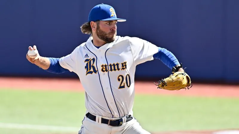 Dax Dathe Signs with Toronto Blue Jays