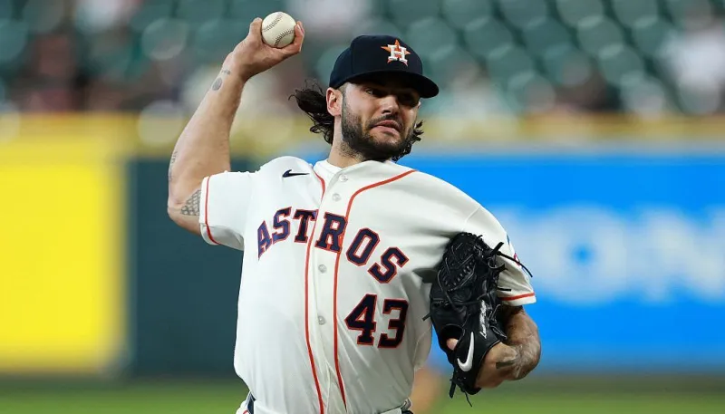 Astros Send McCullers to Brewers for Jadyn Fielder