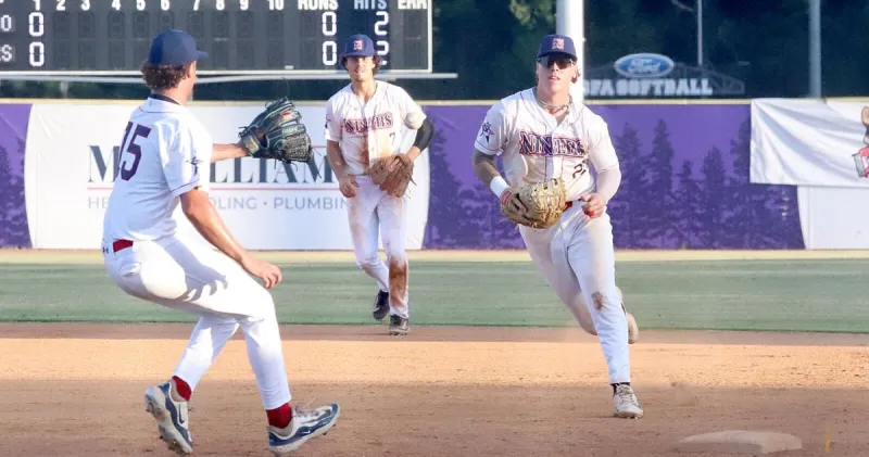 Niners take 2-of-3 road games vs. Dragoons