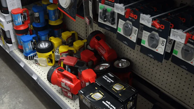 Tropical Storm Bertha prompts Southeast Texans to stock up on hurricane supplies