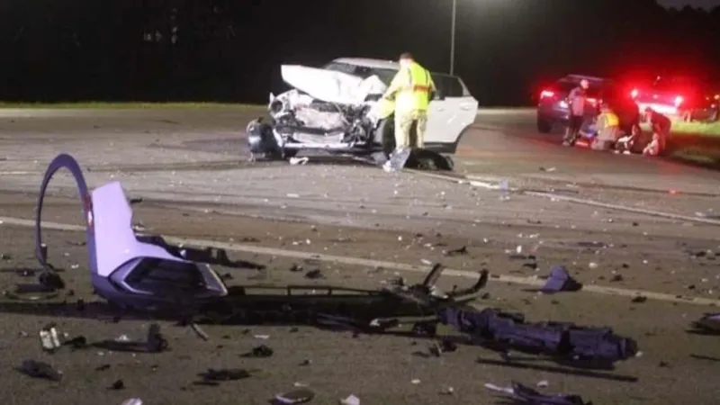 Jasper County collision injures multiple people, including children