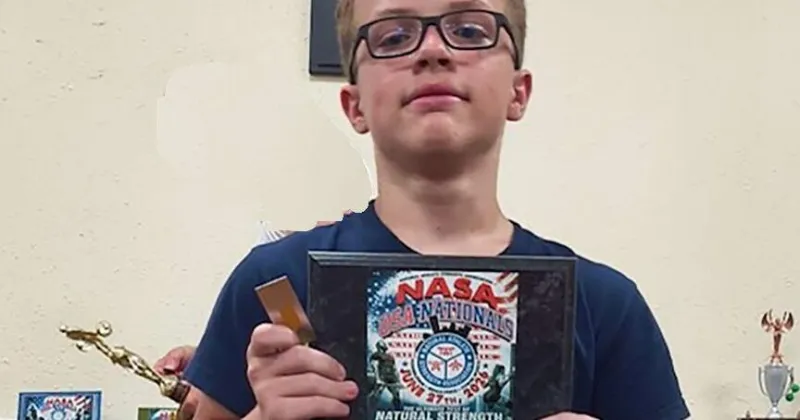 Huntington powerlifters place in meets