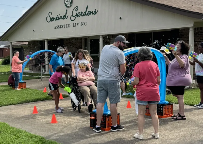 RIDE & SHINE | Church volunteers put sparkle back in local seniors' wheels