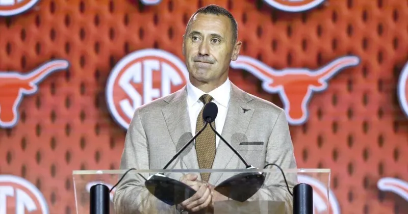 Texas' Sarkisian 'was not happy' with troll job at Elko at end of Lone Star Showdown