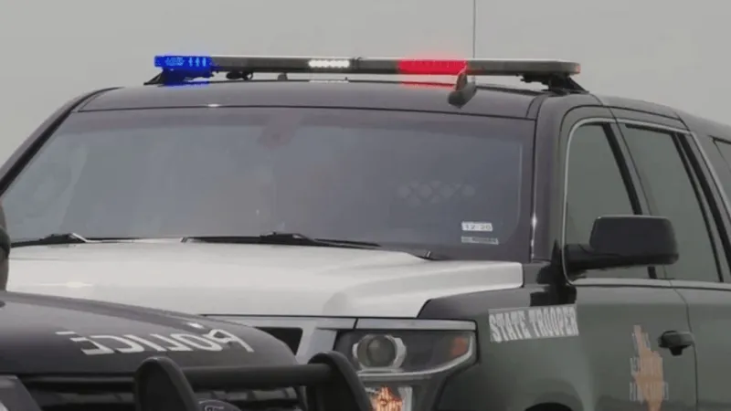 BREAKING: Fatal crash on Highway 87 before Sea Rim State Park