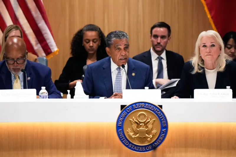 Congressional Democrats demand ICE reforms in wake of Lorenzo Salgado Araujo's killing in Houston