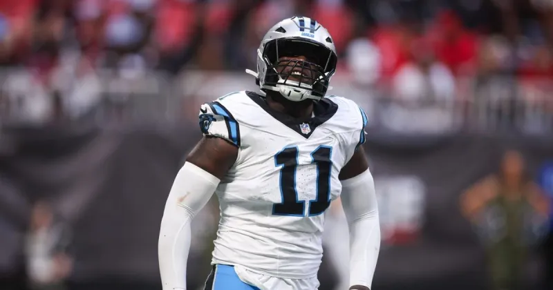 Nic Scourton placed on IR after tearing ACL in right knee