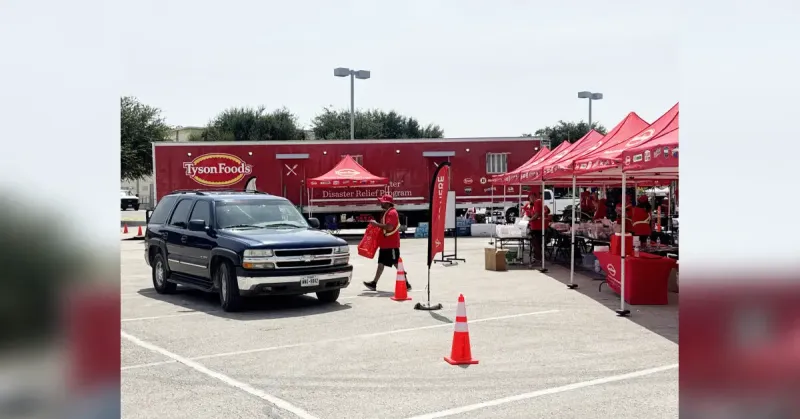 Tyson Foods team provides meals