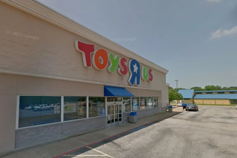 The Return of Toys R Us to Tyler, Texas for a Limited Time