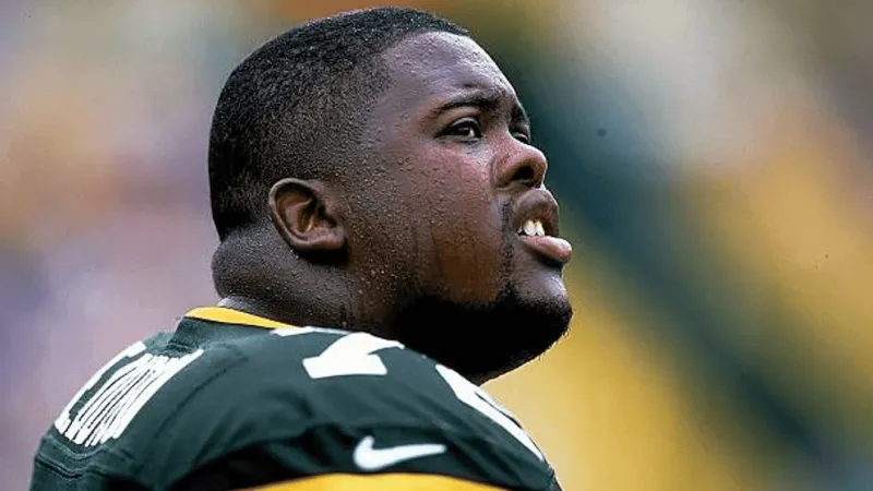 Beaumont native Earl Dotson inducted into Green Bay Packers Hall of Fame