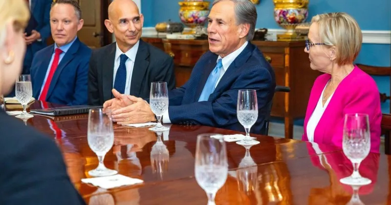 Governor Abbott meets with U.S. secretary of the Air Force
