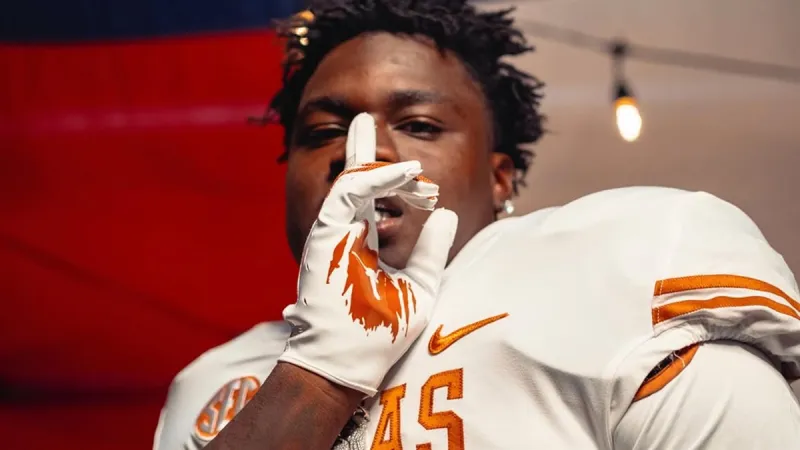 Five-Star RB Landen Williams-Callis Commits to the Texas Longhorns