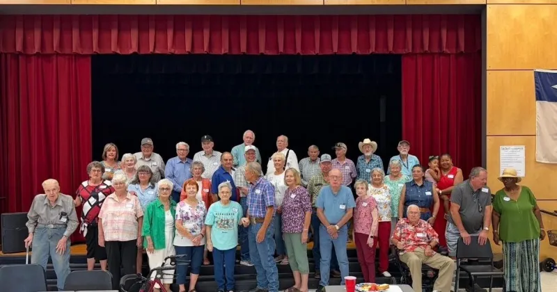 Reunion Briefs: West Lamar school reunion attracts more than 50 attendees
