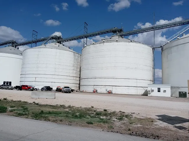 Record Ethanol Output Supports Corn Demand And Freight
