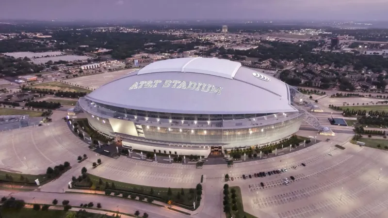 Jerry Jones Says Dallas Cowboys Evaluating Tint Solution For Stadium Sun Problem