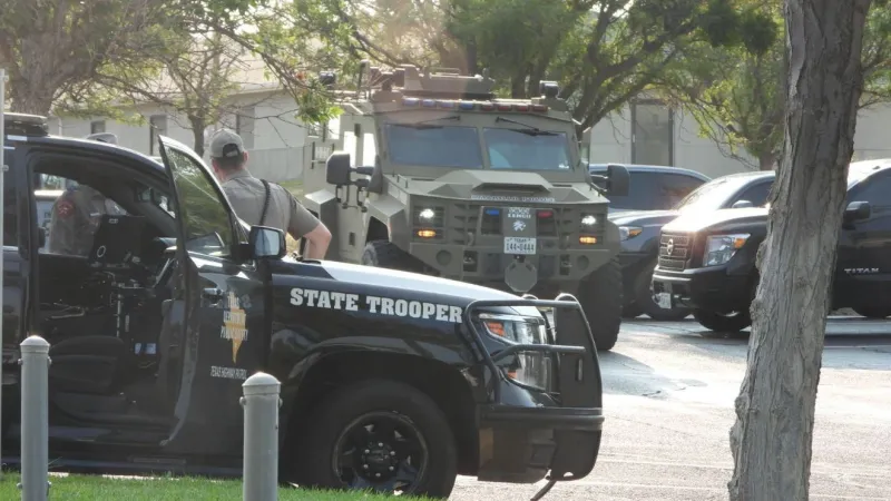 Armed suspect arrested after 3-hour long standoff with police in Amarillo medical district