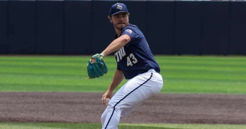 AWARD | BB | Former ETBU Pitcher Collins Named to D3baseball.com 50th Anniversary First Team
