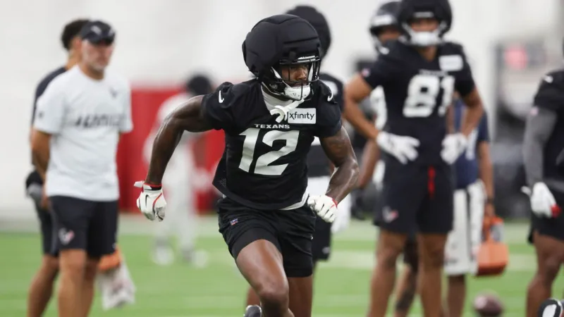 Texans' Ryans uses Artemis II space launch to set expectations