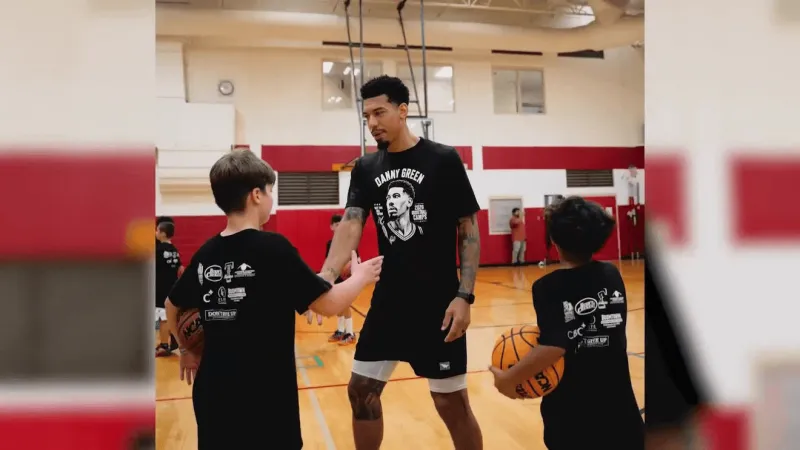 Danny Green to host basketball camp at Parkland High School