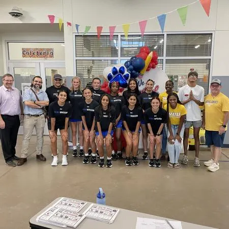 Wayland Baptist Student-Athletes Volunteer at Central Elementary Open House