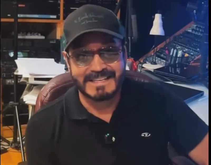 Oscar De La Rosa Calls Out 'Haters' Of Karol G's New Cumbia