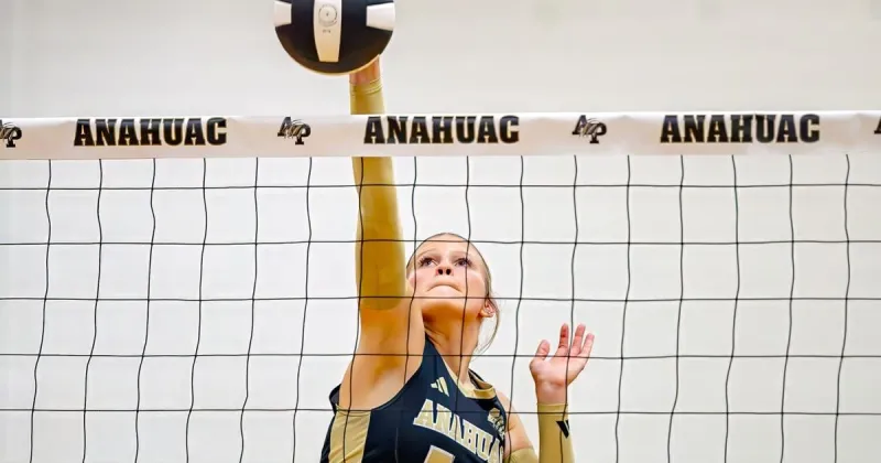 Sports Roundup: Anahuac downs Deweyville in straight sets