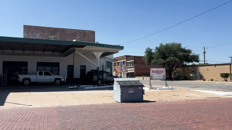 Ranger residents raise funds to restore historic Coca-Cola mural after council denial