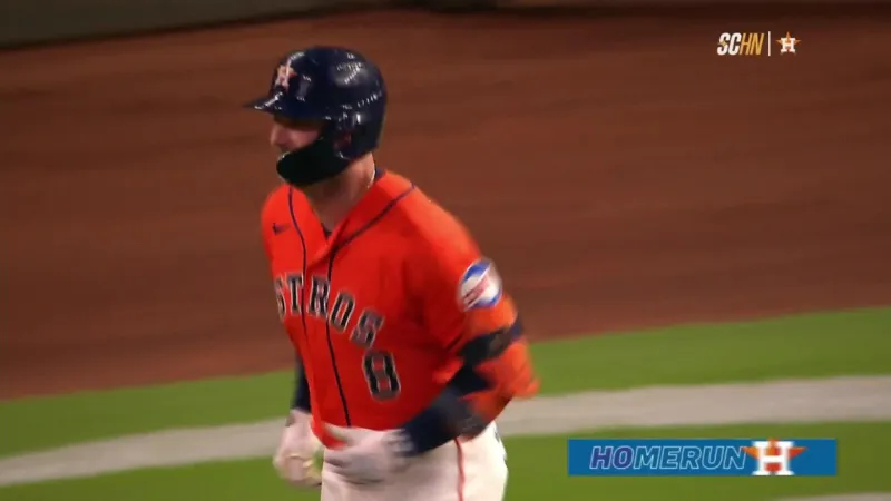 Walker's 10th-inning 3-run blast lifts the Astros past the Mariners...