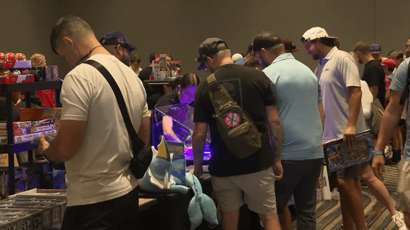 DFW Card Show draws collectors to Abilene