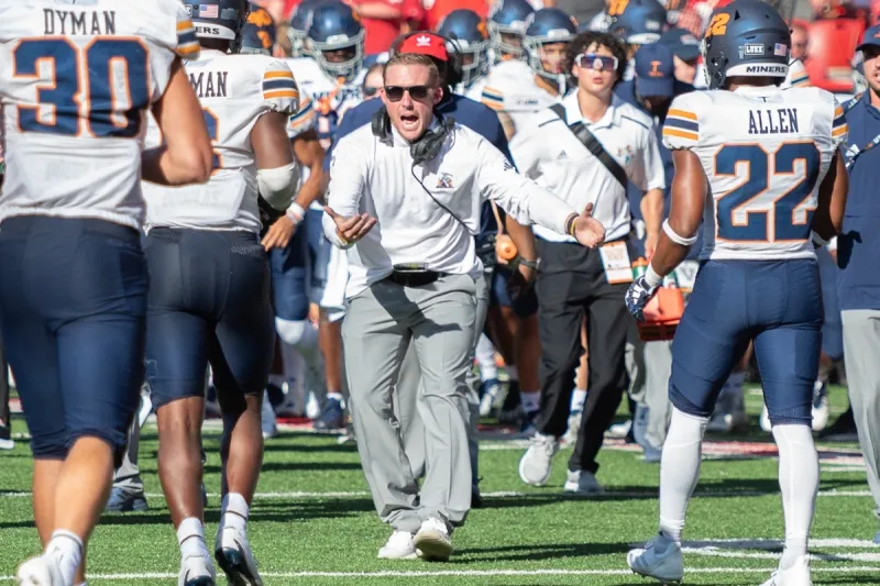 The 5 FBS Head Coaches in Texas Under the Most Pressure in 2026