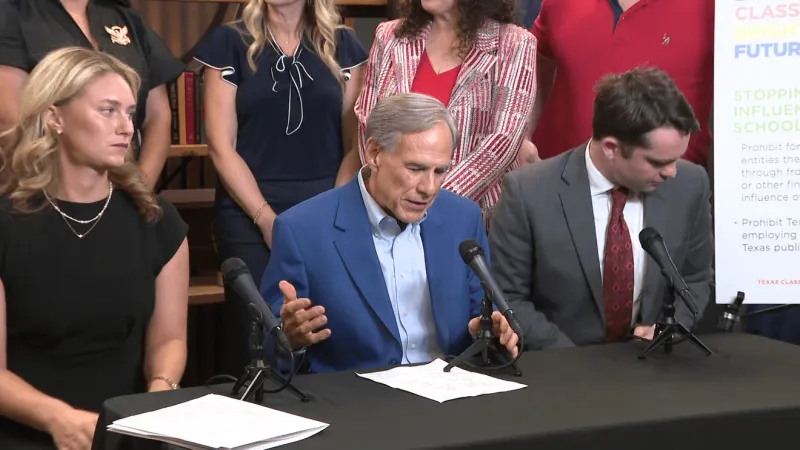 Public education becomes key issue in Texas governor's race