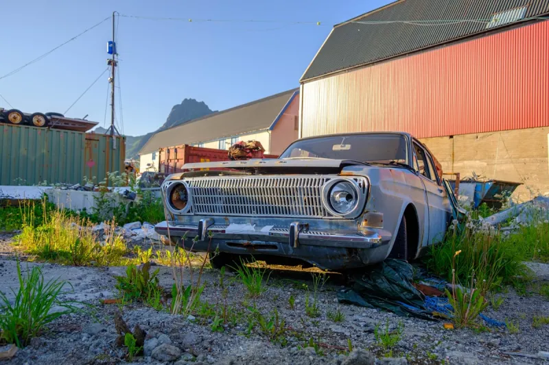 Can You Keep a Broken-Down Car in Your Lubbock Yard?