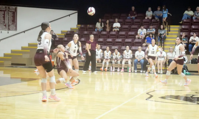 Saint Jo volleyball opens with victory