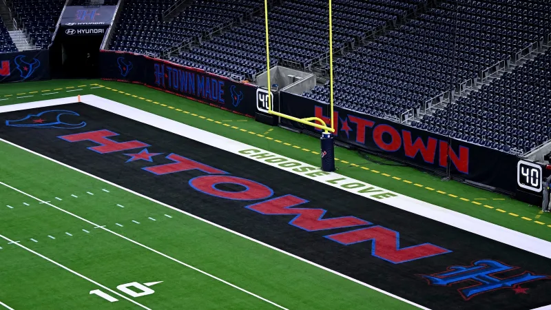 GMA comes to Houston to cheer on the Houston Texans