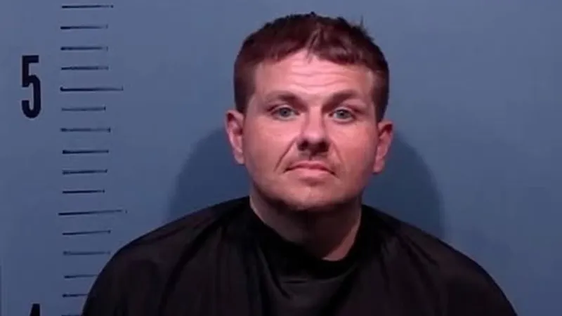 Man indicted after allegedly soliciting undercover detective posing as teen