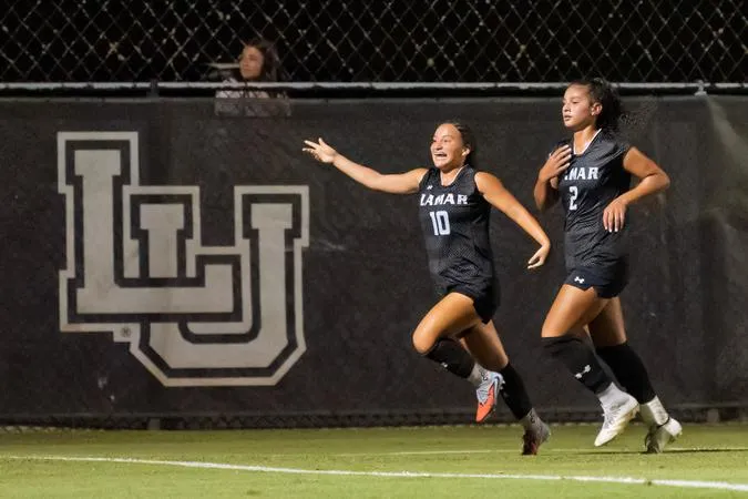 Gross Penalty Kick Puts Cardinals in Win Column