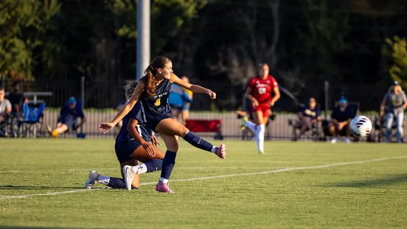 Ragin Cajuns score late twice to secure 3-3 tie against Lion Soccer