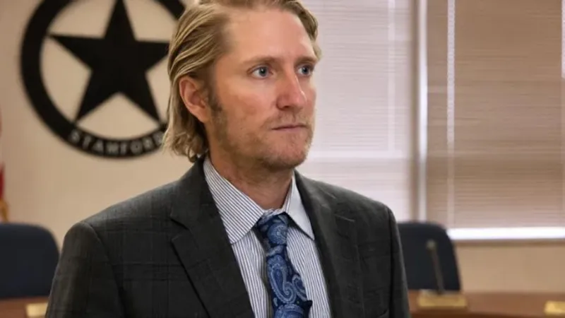 Stamford mayor pleads not guilty to federal wire fraud charges